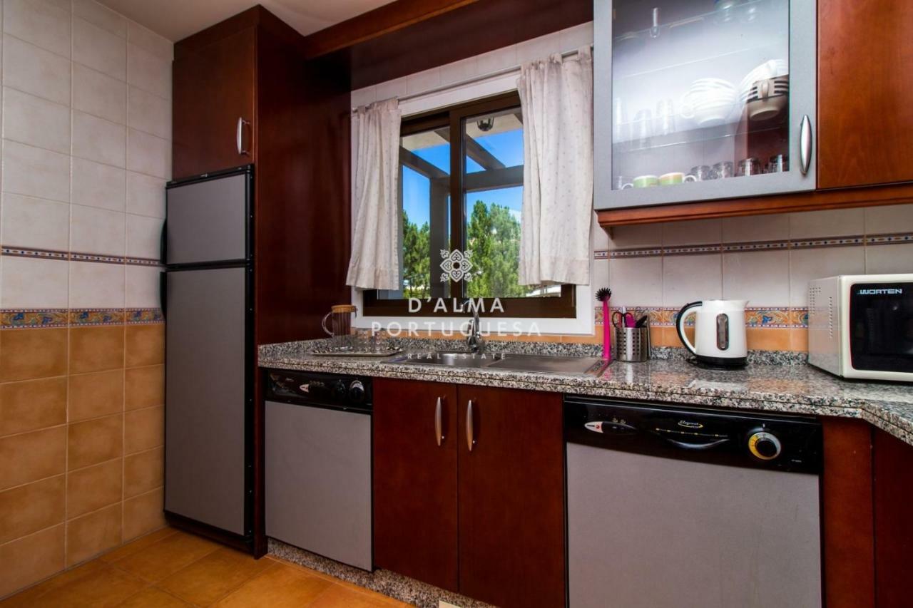 אלבופיירה D'Alma Falesia Beach Apartment - By Dalma Portuguesa מראה חיצוני תמונה